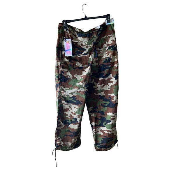 Tinsel Town Cargo Parachute Pants Women M Hi Rise Drawstring Camo Camouflage NWT - Picture 10 of 14